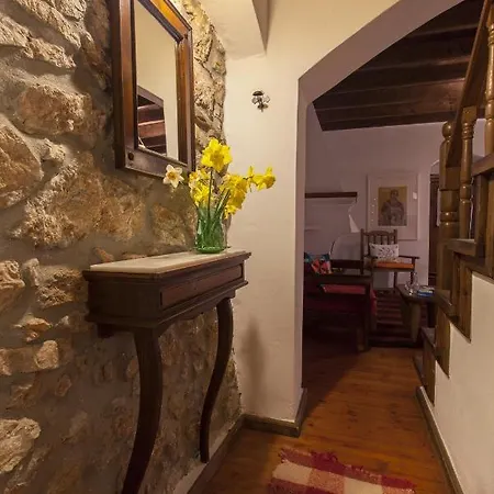 μπελλαίικο Πανσιόν Στεμνίτσα