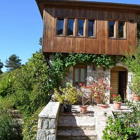 Mpelleiko Gæstehus Stemnitsa