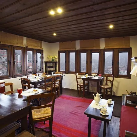 Mpelleiko Gæstehus 3*